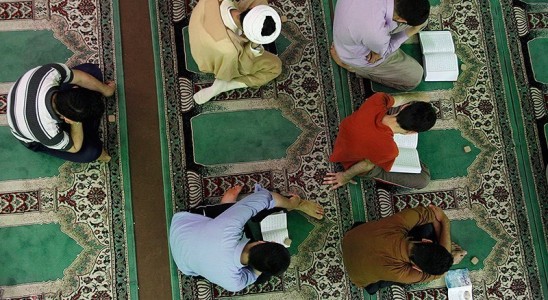 آغاز ثبت‌نام اعتکاف ۹۷ مسجد دانشگاه تهران