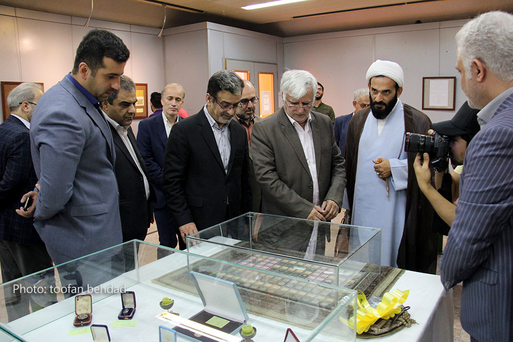 نمایشگاه «سیری بر موزه آستان قدس رضوی» در رشت