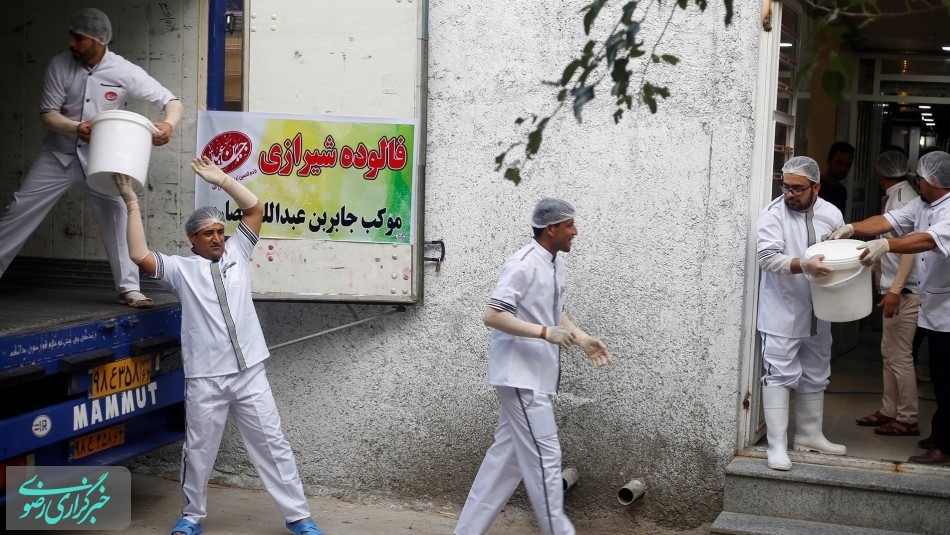 سوغات خرامه ای ها برای زائران پیاده اربعین حسینی