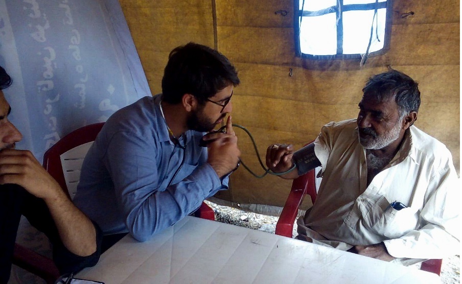 گزارش تصویری توقف زائران پاکستانی در مسیر عشق