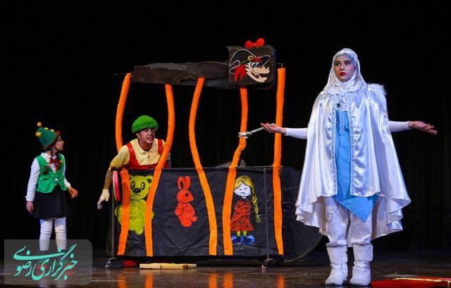 نمایش «خاطرات مانا» در جشنواره ملی تئاتر کودک و نوجوان رضوی در مشهد به روی صحنه می‌رود