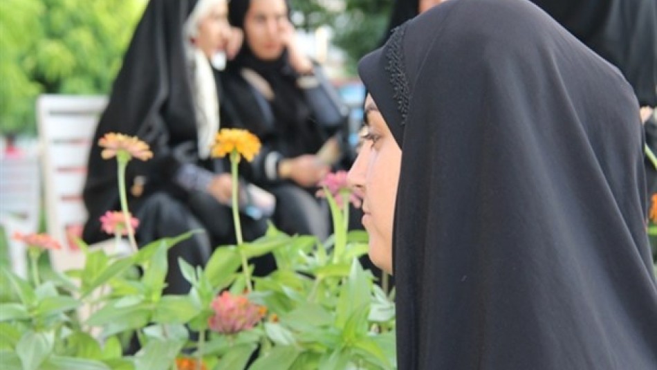 اختصاص 18 هکتار از باغات آستان قدس رضوی در مشهد برای استفاده بانوان