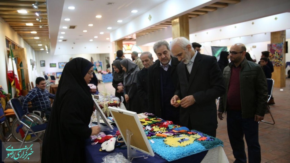افتتاح نمایشگاه توانمندی های فرهنگی و هنری معلولان در تهران
