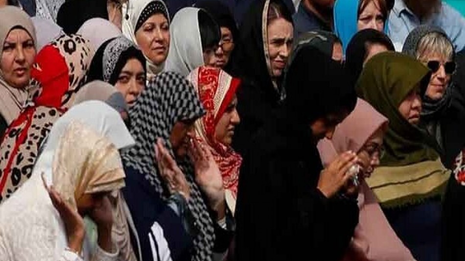 «آردرن» در نمازجمعه گریه کرد/نیوزیلند همراه با مسلمانان عزاداراست