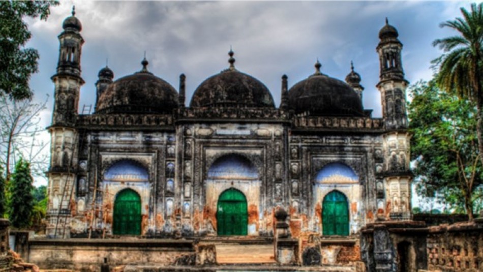 خشم مسلمانان هند از تغییر کاربری یک مسجد به معبد