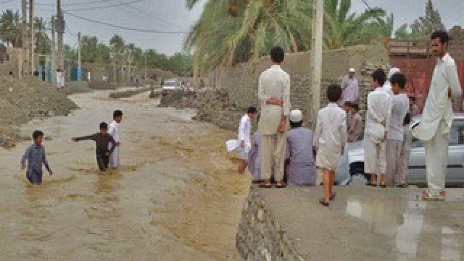 آغاز کمک رسانی آستان قدس رضوی به سیل زدگان سیستان و بلوچستان