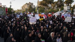 اجتماع بزرگ خانوادگی «عفاف و حجاب» در مشهد برگزار شد