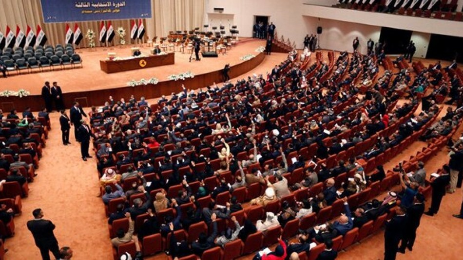 نمایندگان پارلمان عراق به سبب اختلافات به جان هم افتادند