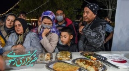جشنواره غذای ملل و صنایع دستی در مشهد  