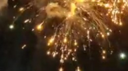 فیلم/ انجام بزرگترین نور افشانی کشور در شب ولادت امام‌‌رضا در مشهد